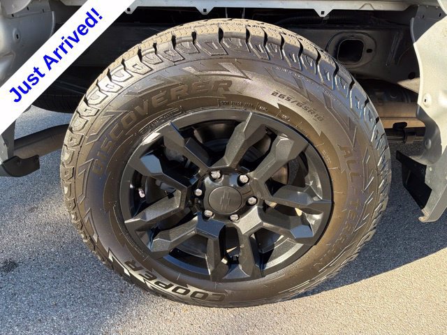 Used 2022 Chevrolet Silverado 1500 LT AWD/4WD image 24
