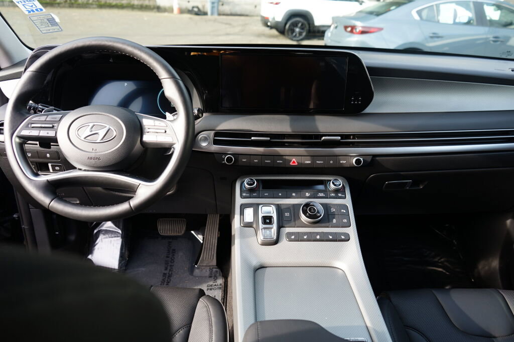 Used 2023 Hyundai Palisade SEL w/ Premium Package image 19