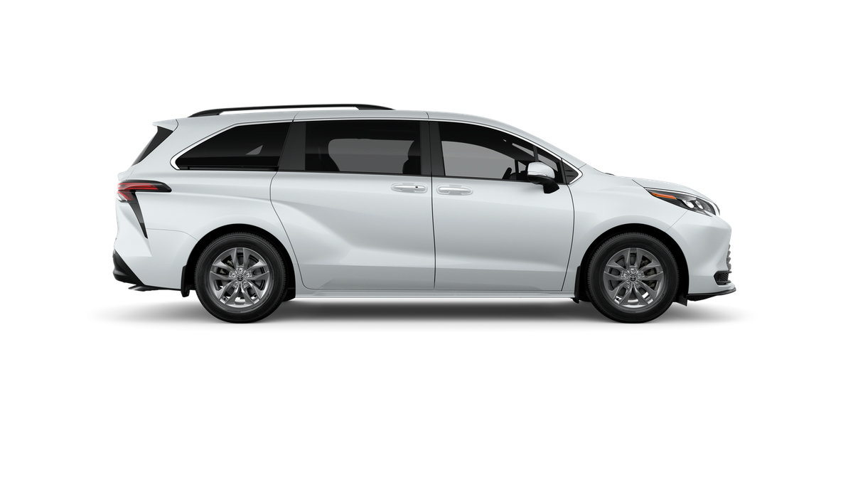 New 2026 Toyota Sienna XLE FWD image 14