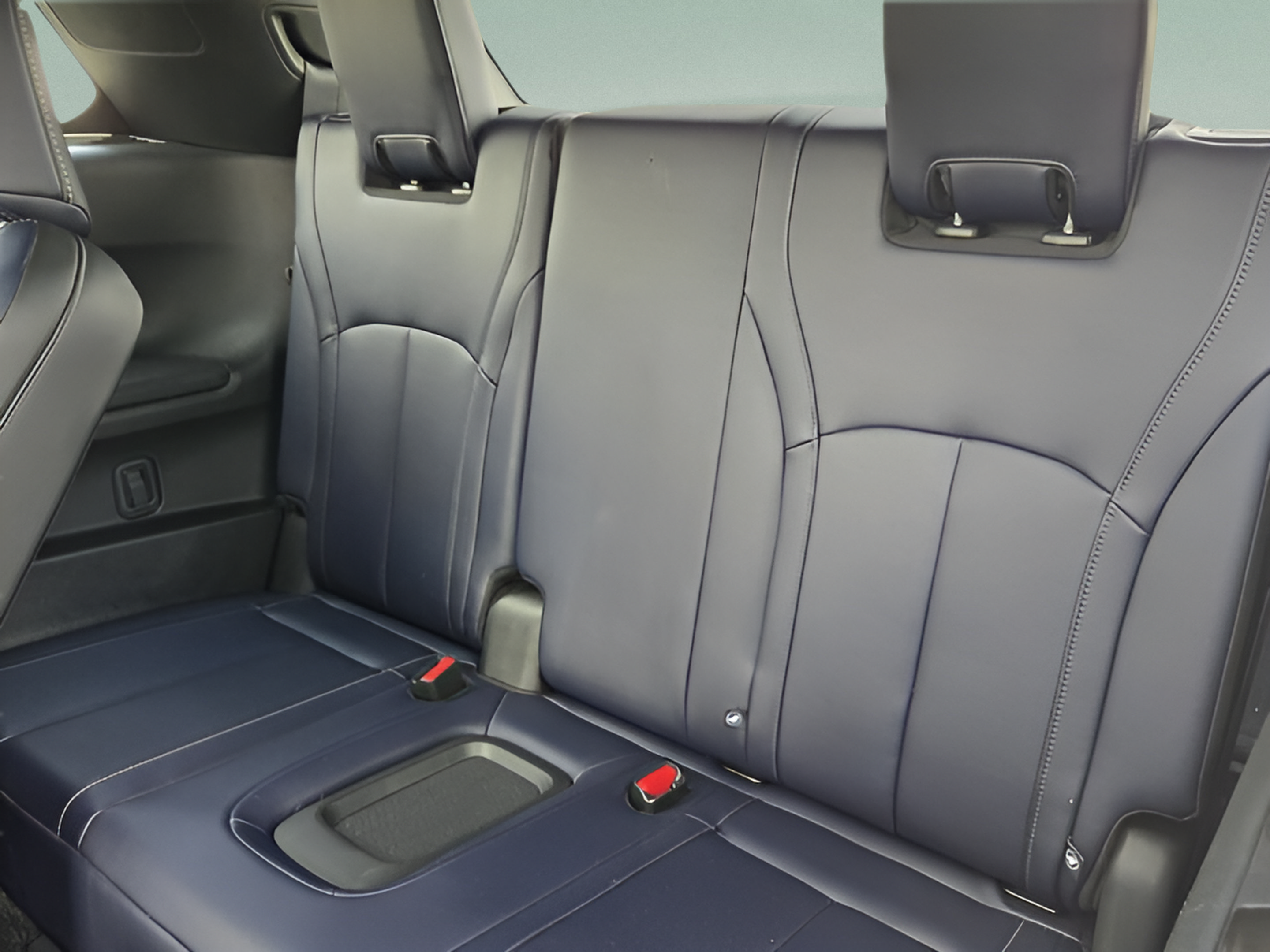 Used 2026 INFINITI QX60 Sport w/ Dark Cargo Package AWD/4WD image 9