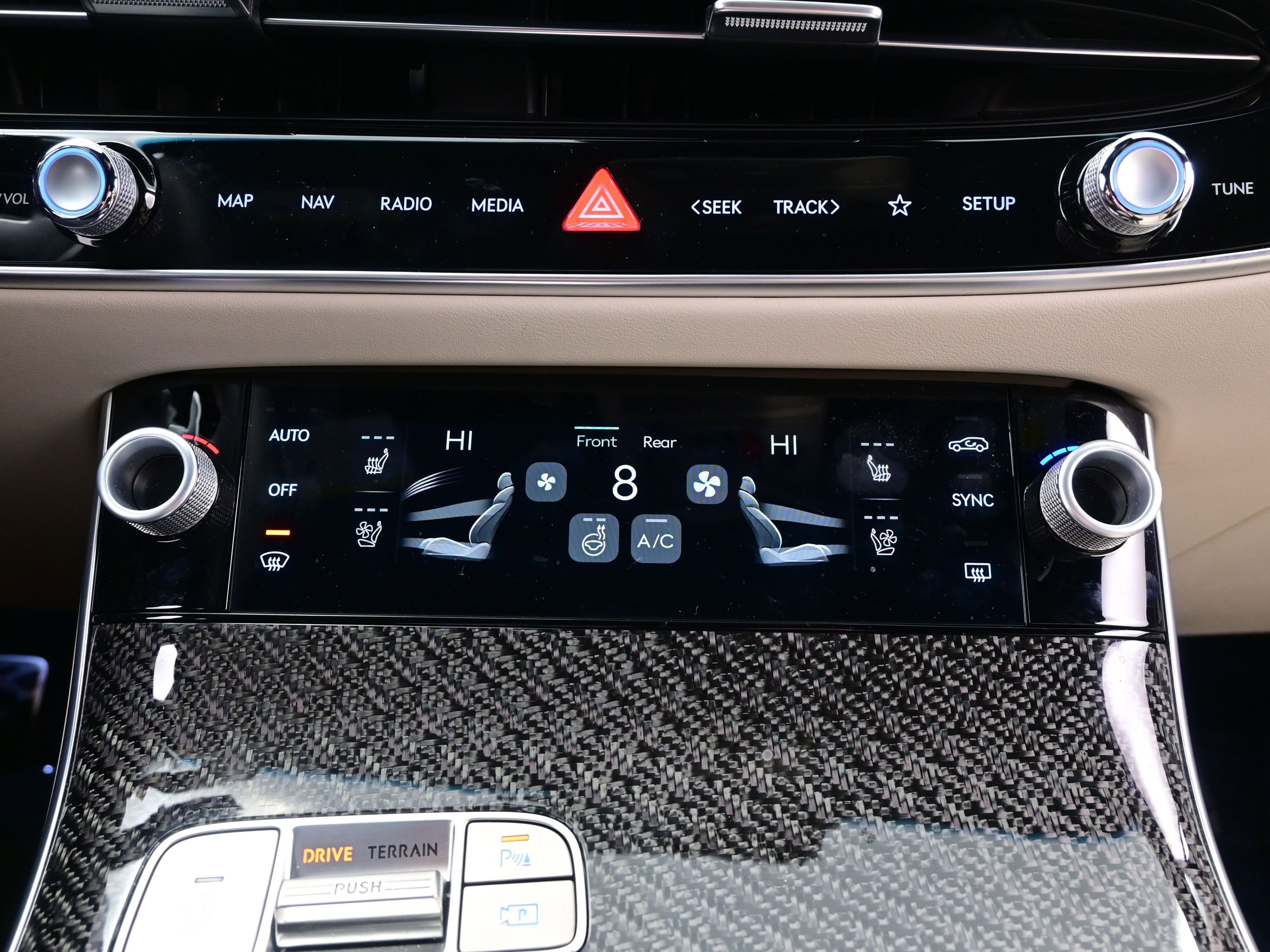 Certified 2026 Genesis GV70 3.5T Sport Prestige image 21