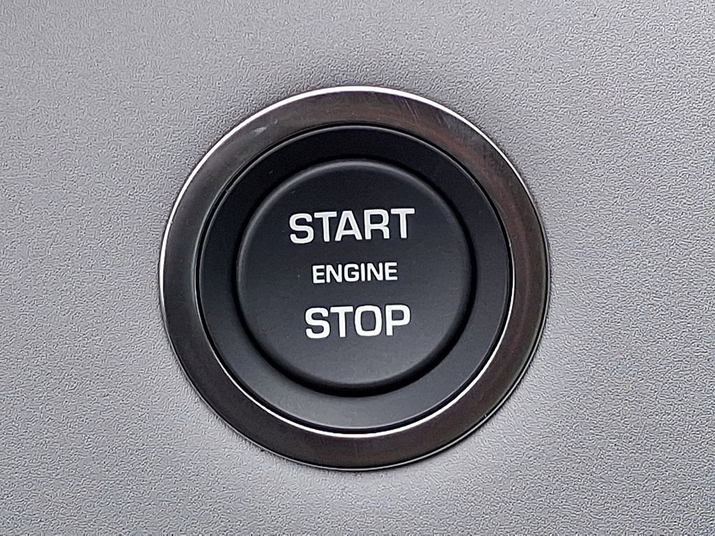 New 2026 Land Rover Range Rover Evoque S image 12