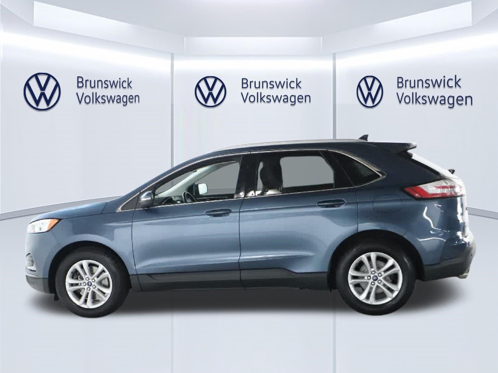 Used 2019 Ford Edge SEL w/ Equipment Group 201A AWD/4WD image 37