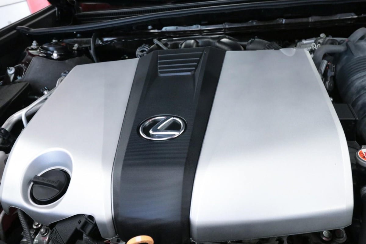 Used 2022 Lexus ES 350 Ultra Luxury w/ Accessory Package 2 FWD image 8