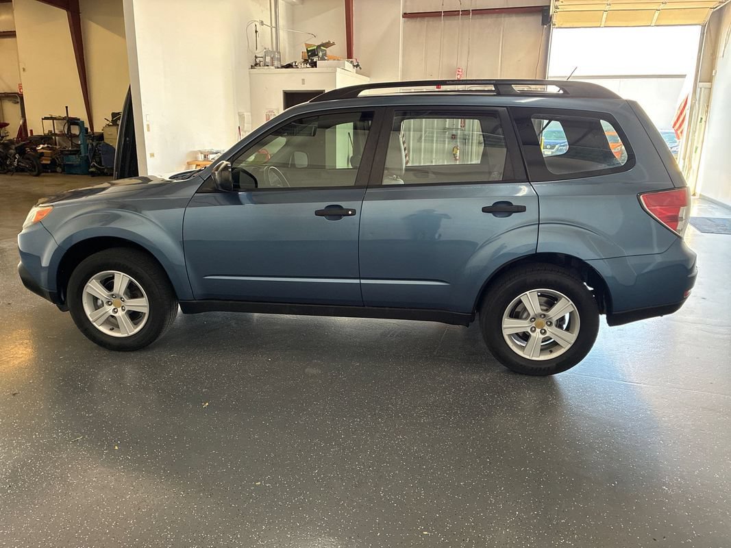 Used 2010 Subaru Forester 2.5X AWD/4WD image 7