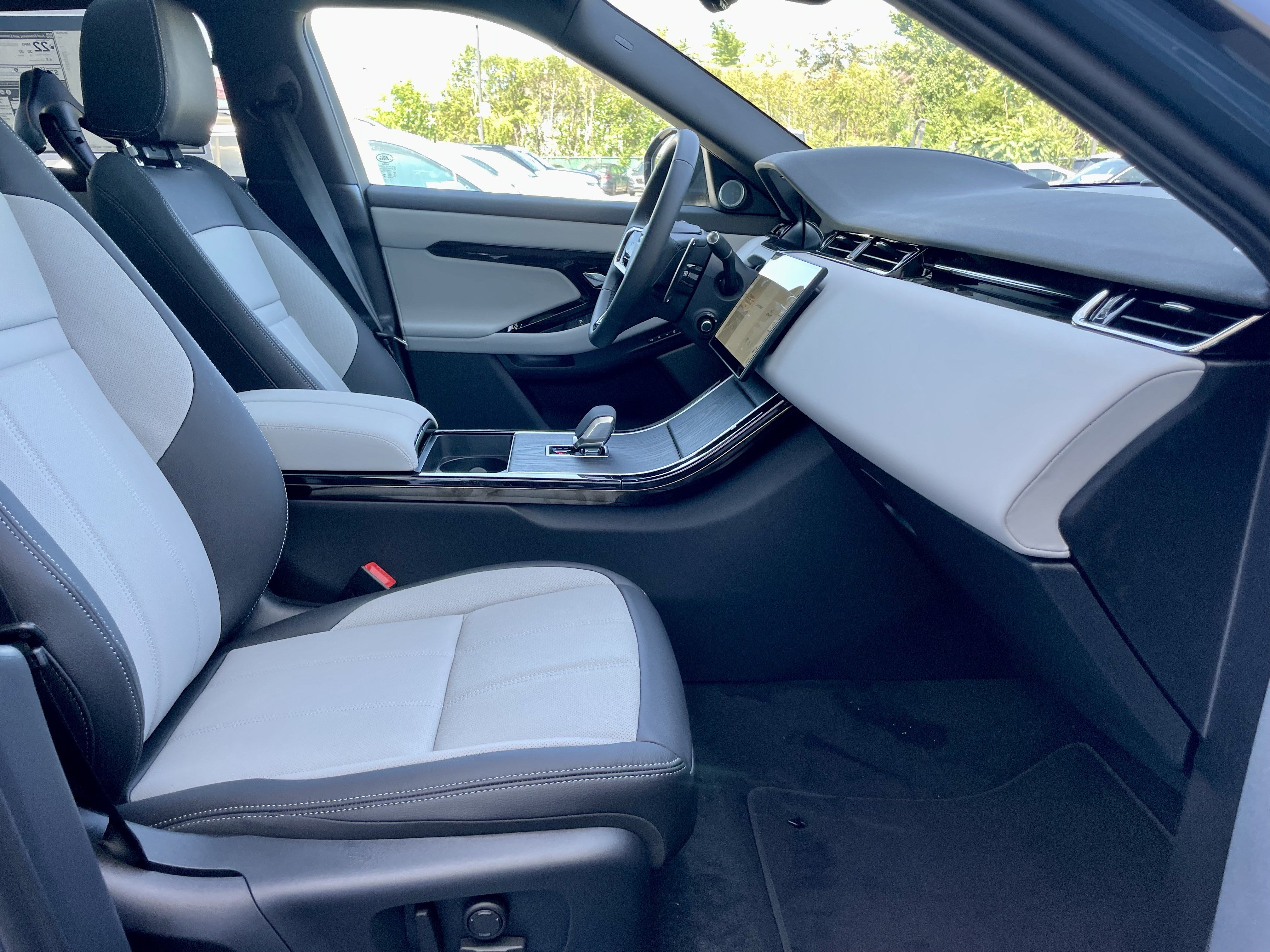 New 2026 Land Rover Range Rover Evoque Hoxton AWD/4WD image 15