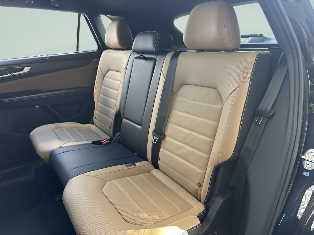 New 2026 Volkswagen Atlas Cross Sport SEL AWD/4WD image 23