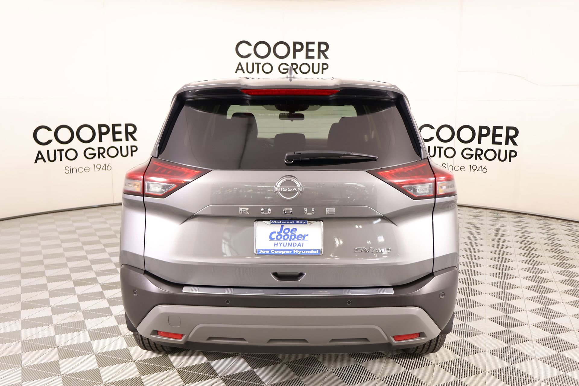 Used 2023 Nissan Rogue SV image 20