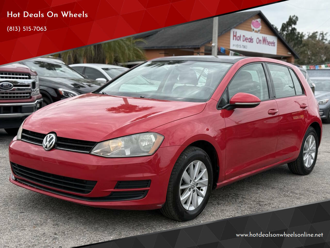 Used 2015 Volkswagen Golf S FWD image 1
