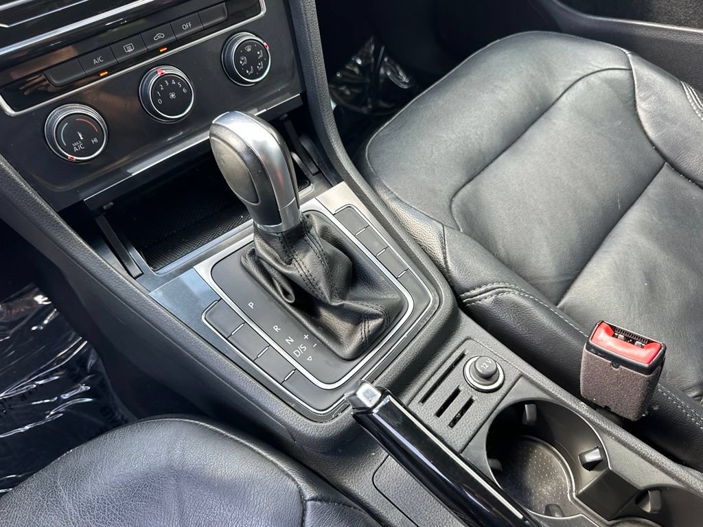 Used 2018 Volkswagen Golf S FWD image 27
