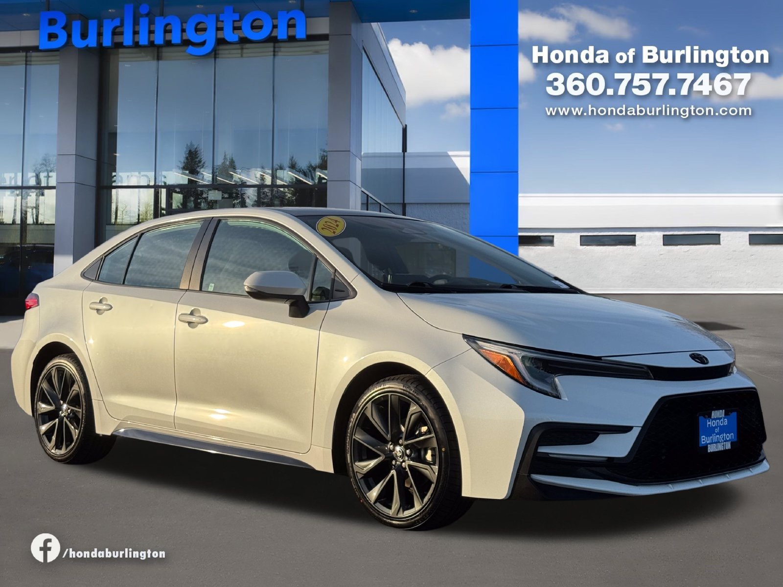 Used 2024 Toyota Corolla SE w/ SE Premium Package FWD image 8