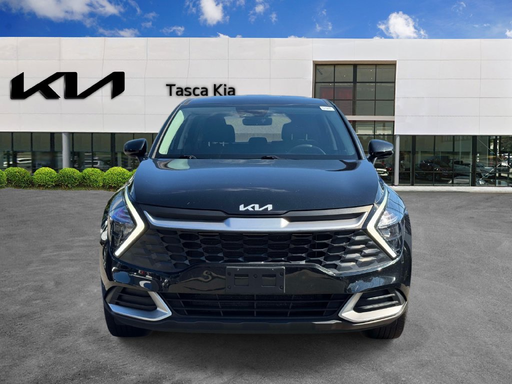 Used 2023 Kia Sportage LX AWD/4WD image 2