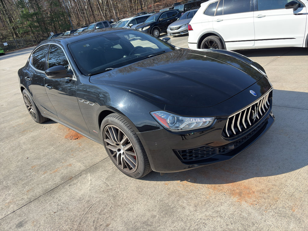 Used 2018 Maserati Ghibli S image 2