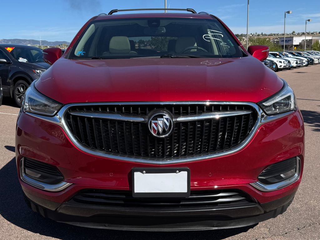 Used 2020 Buick Enclave Premium w/ Sun and Sites Package AWD/4WD image 2