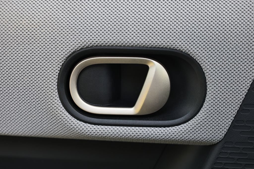 Used 2025 MINI Cooper S FWD image 15