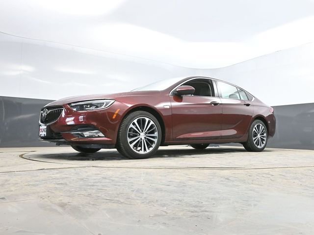 Used 2018 Buick Regal Essence w/ Driver Confidence Package #1 image 45