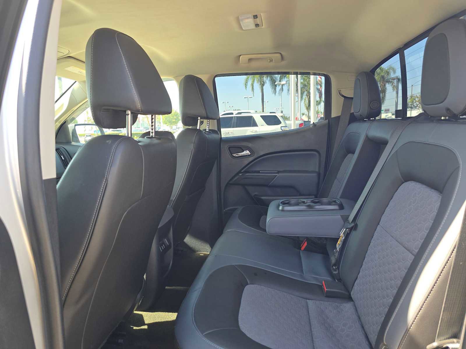 Used 2016 Chevrolet Colorado Z71 RWD image 18
