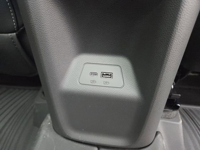 New 2026 Buick Envision Preferred AWD/4WD image 17