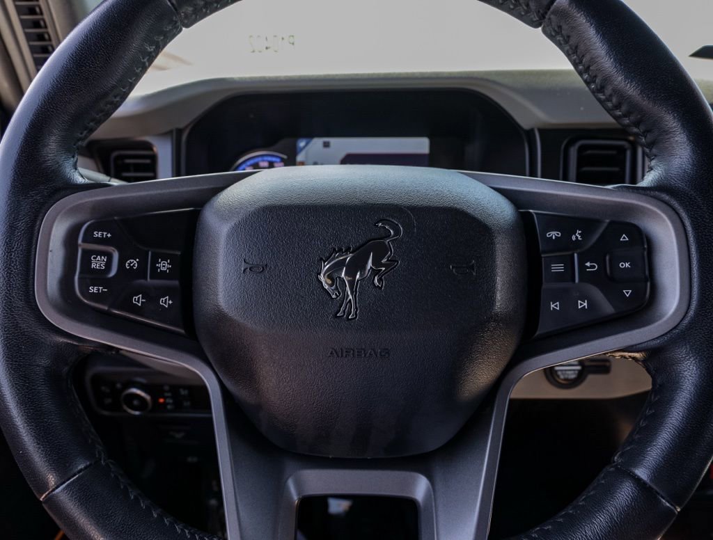 Used 2023 Ford Bronco Badlands w/ Sasquatch Package image 24