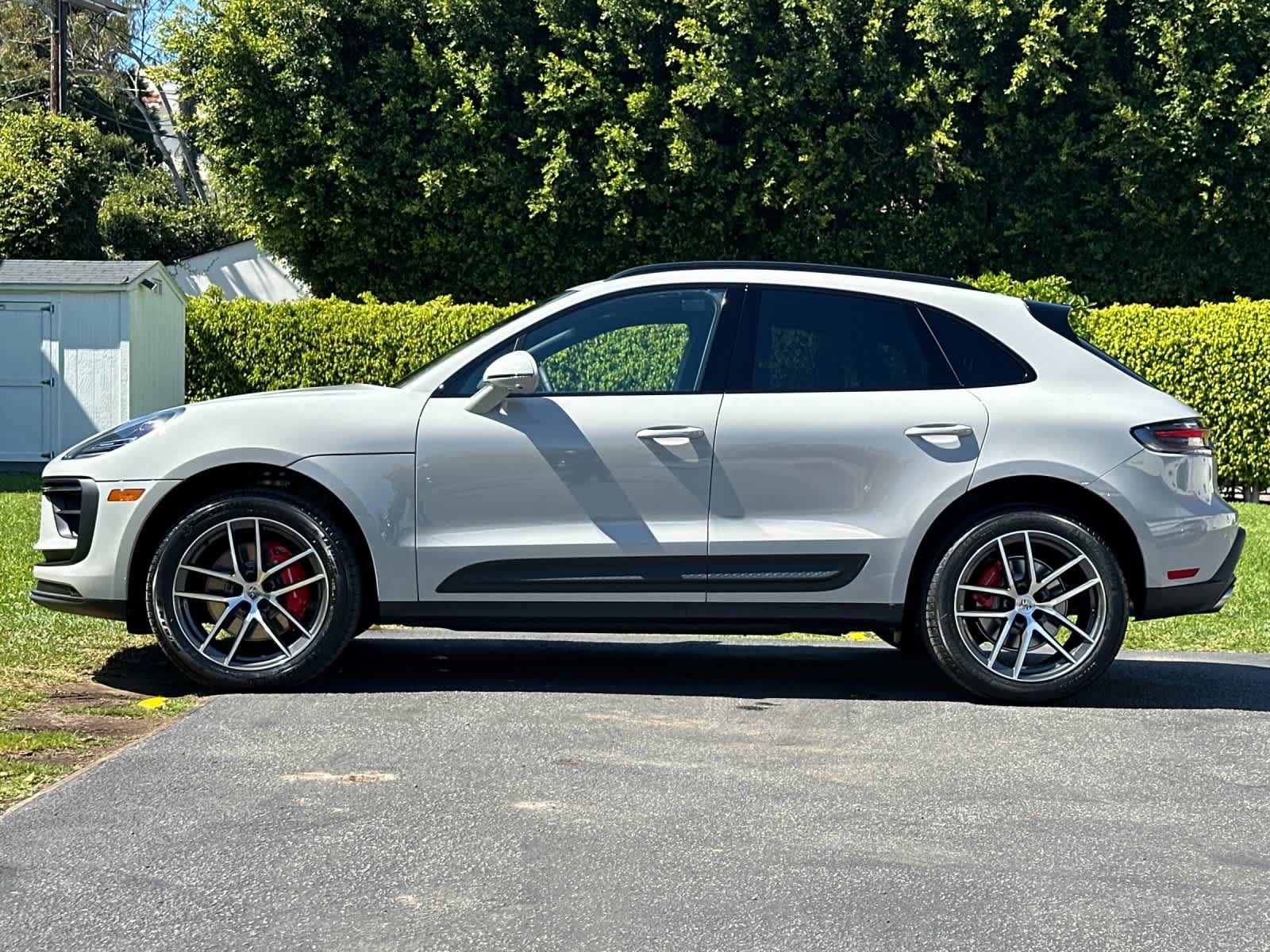 New 2026 Porsche Macan S AWD/4WD image 2