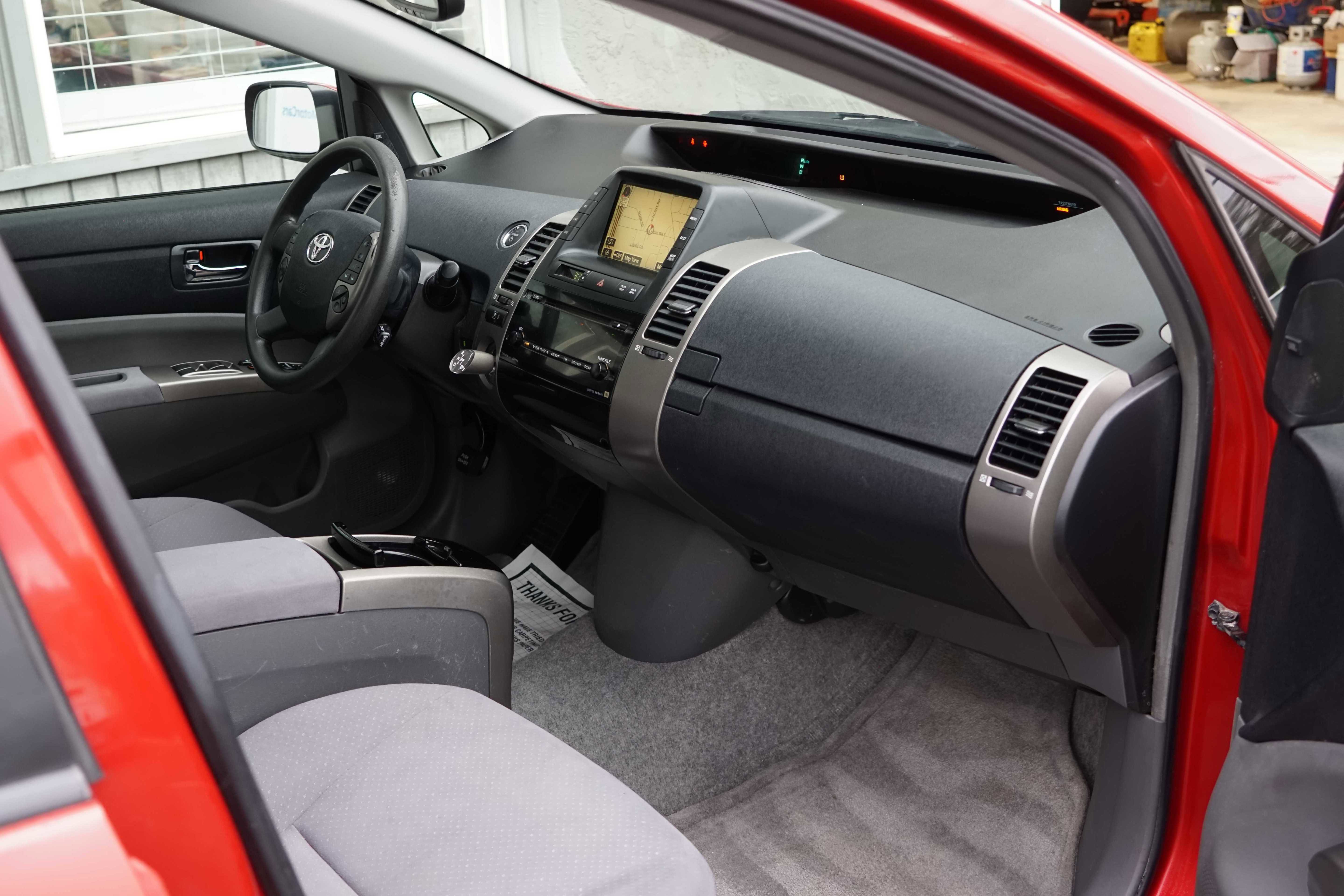 Used 2009 Toyota Prius Touring FWD image 33