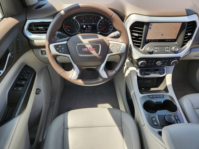 Used 2020 GMC Acadia SLT w/ Premium Package image 14