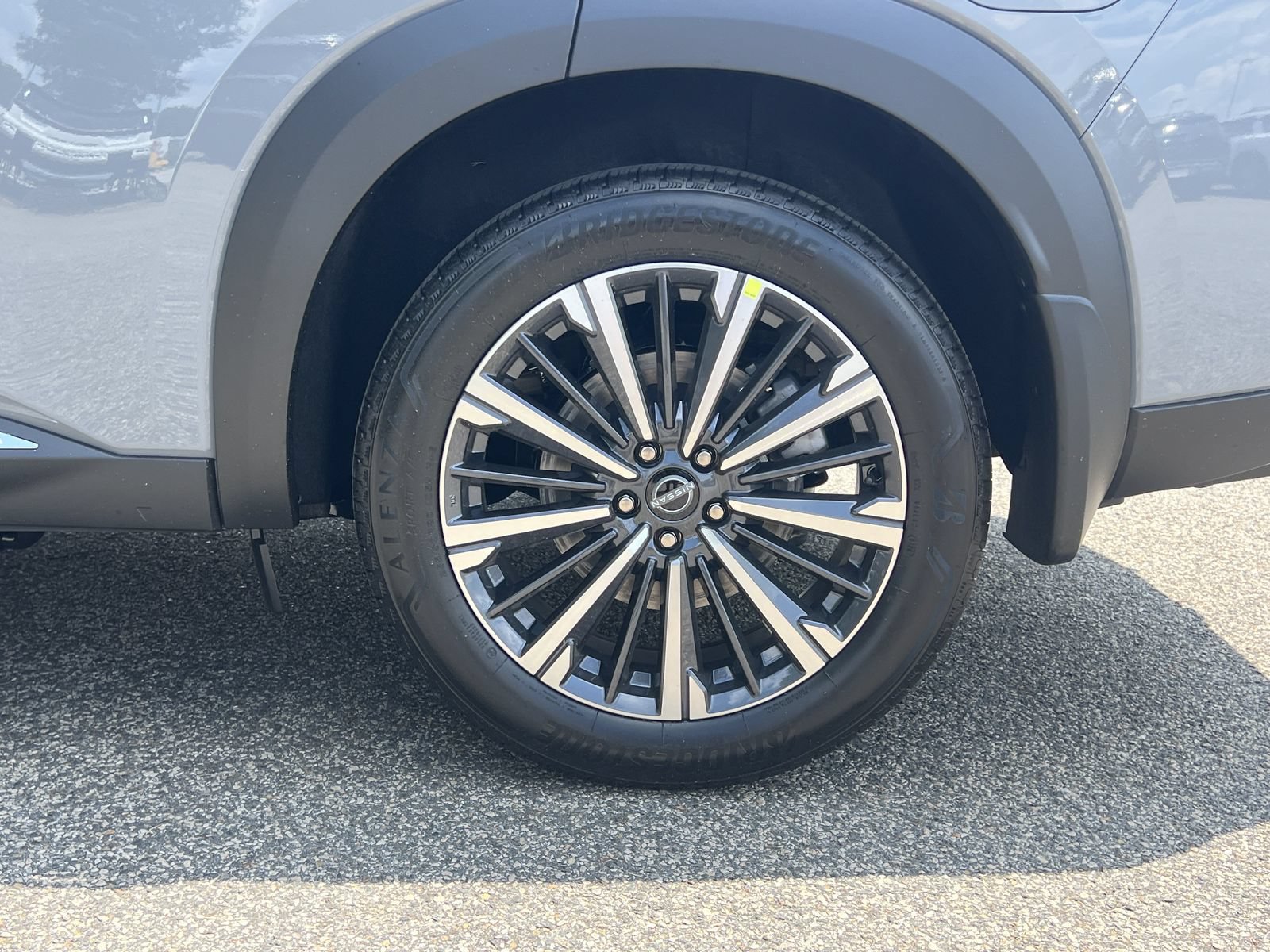 New 2026 Nissan Pathfinder Platinum AWD/4WD image 28