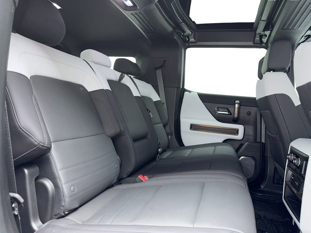 Used 2025 GMC Hummer EV 2X image 54