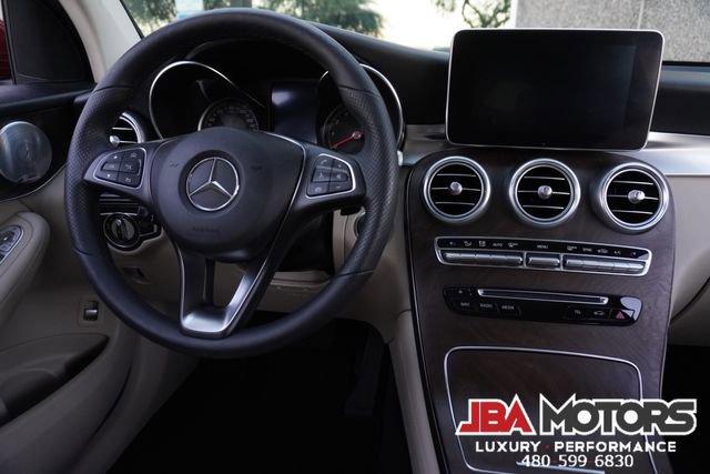 Used 2019 Mercedes-Benz GLC 300 4MATIC image 86