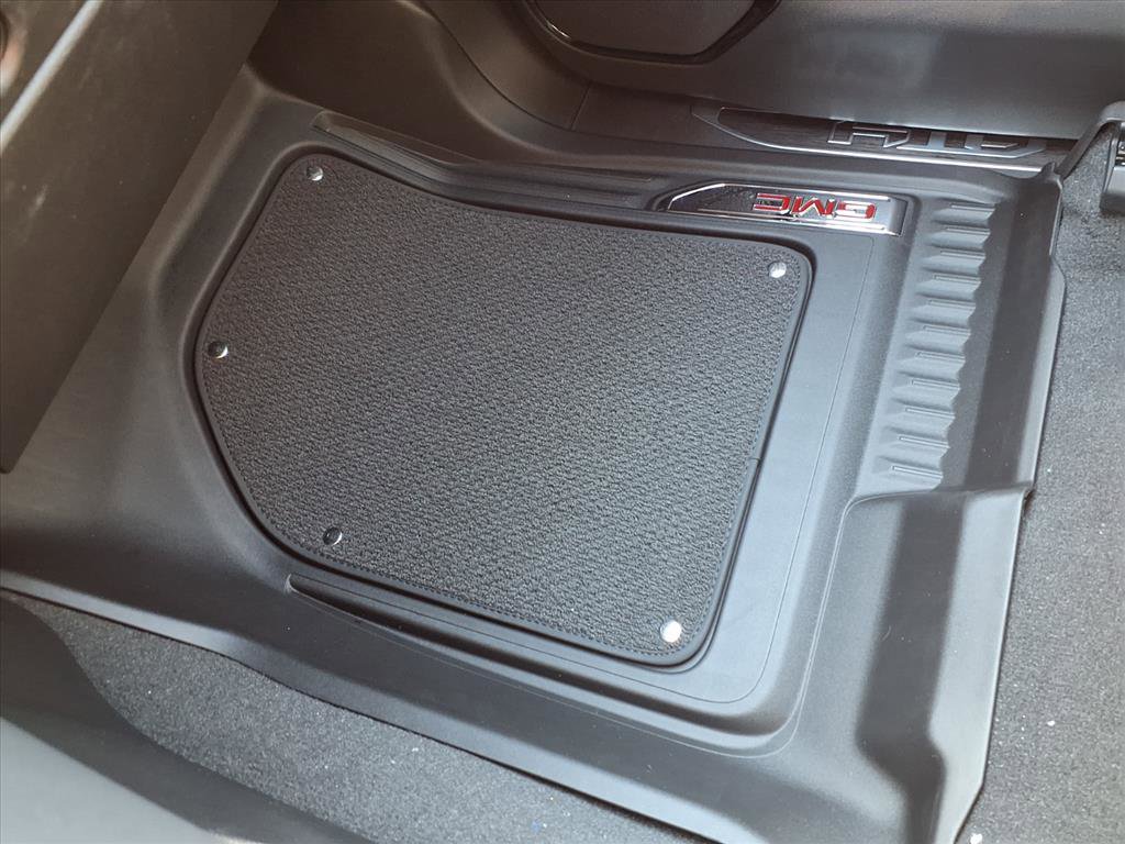 New 2026 GMC Sierra 2500 AT4 w/ AT4 Premium Plus Package image 18