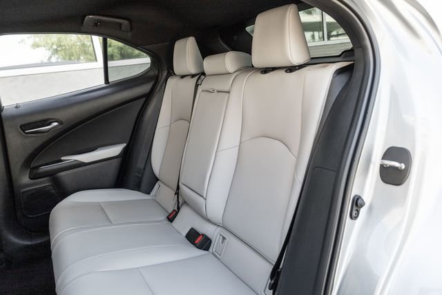Used 2025 Lexus UX 300h AWD w/ Cold Area Package image 12