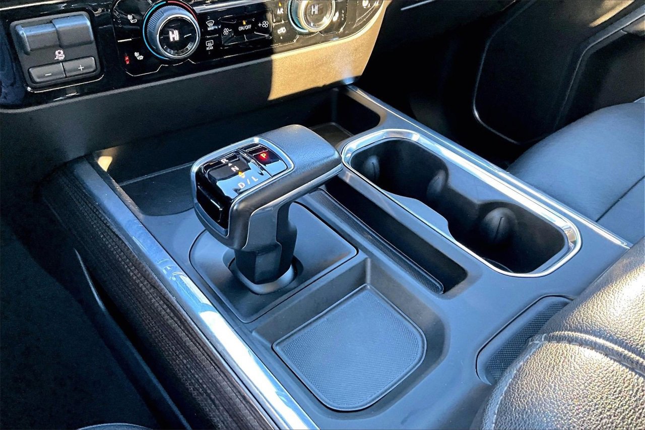 Used 2022 Chevrolet Silverado 1500 RST w/ Redline Edition image 32