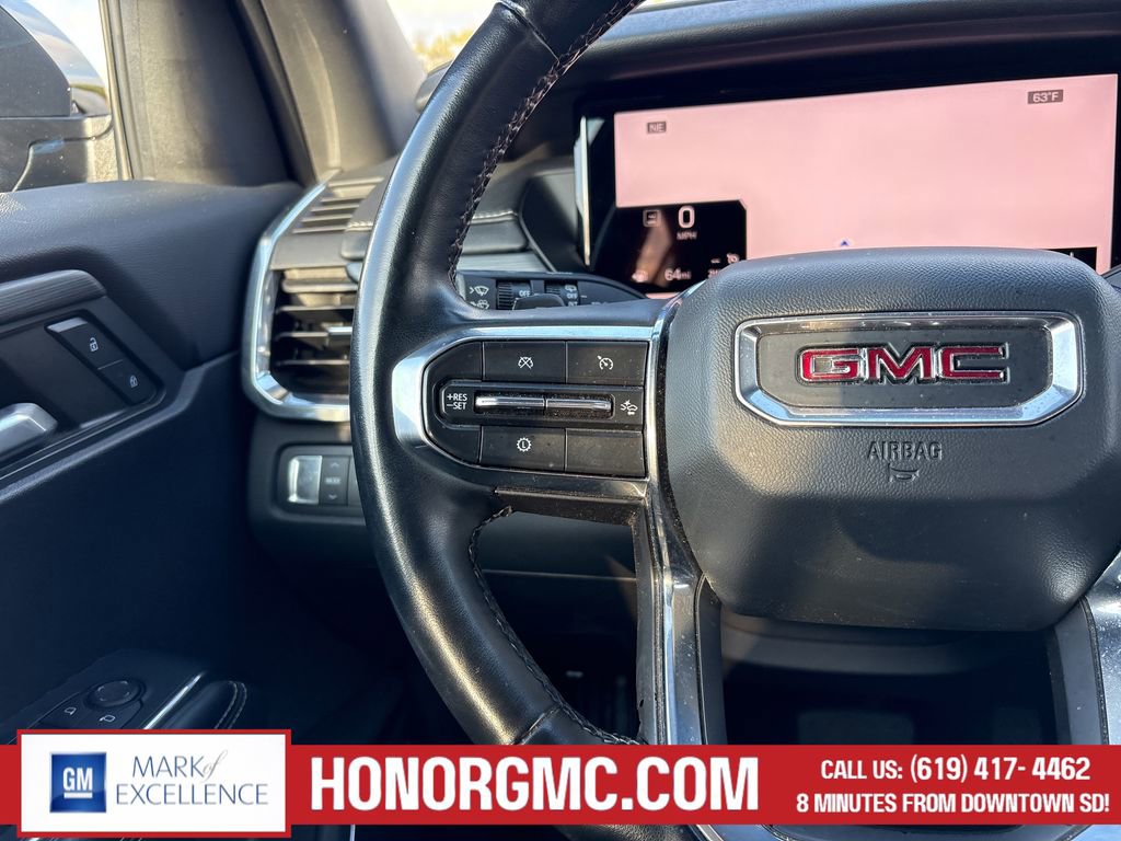 Used 2024 GMC Acadia Elevation image 29