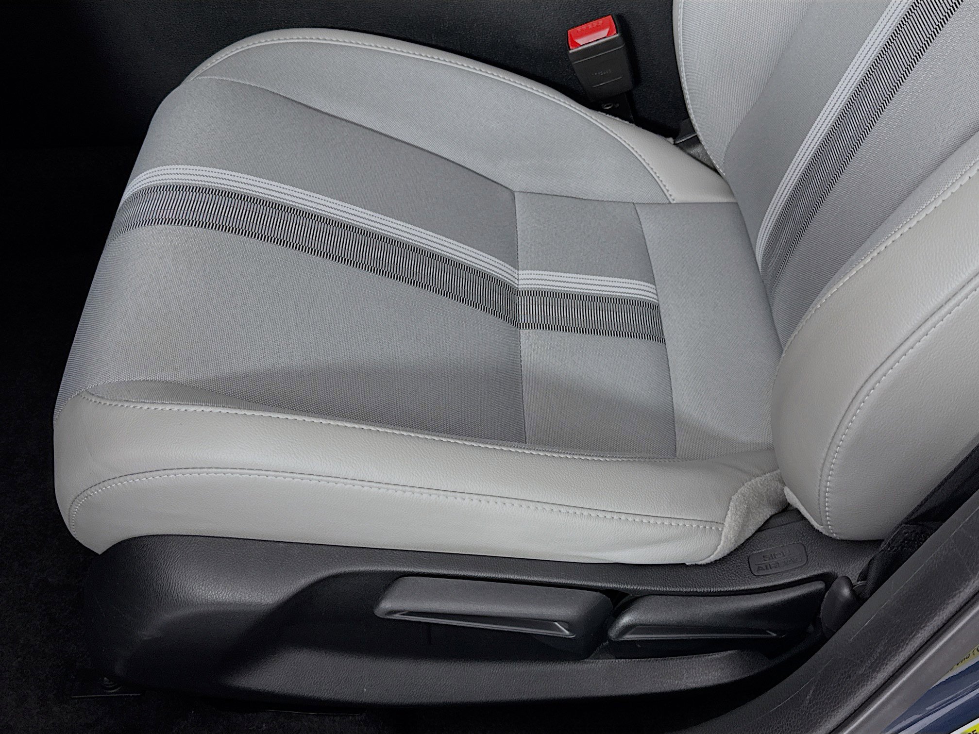 Certified 2025 Honda Civic Sport image 18