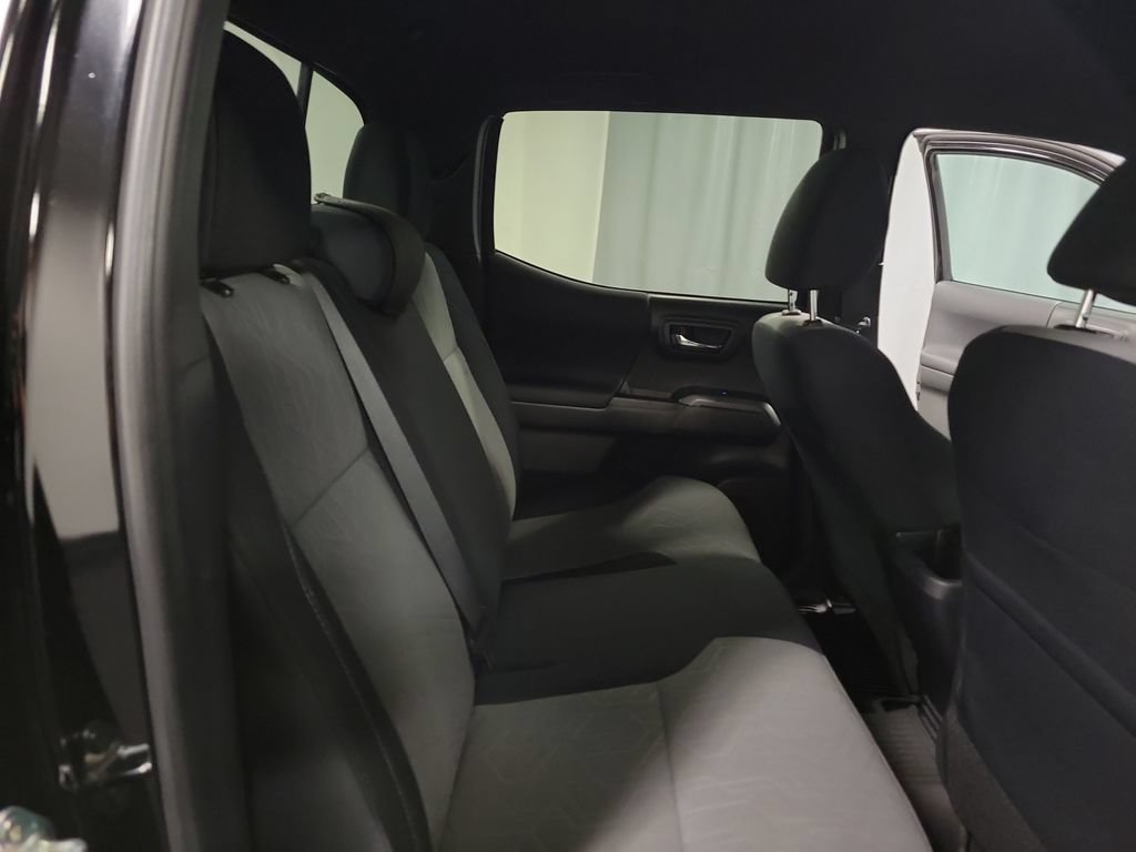 Used 2023 Toyota Tacoma TRD Sport AWD/4WD image 32