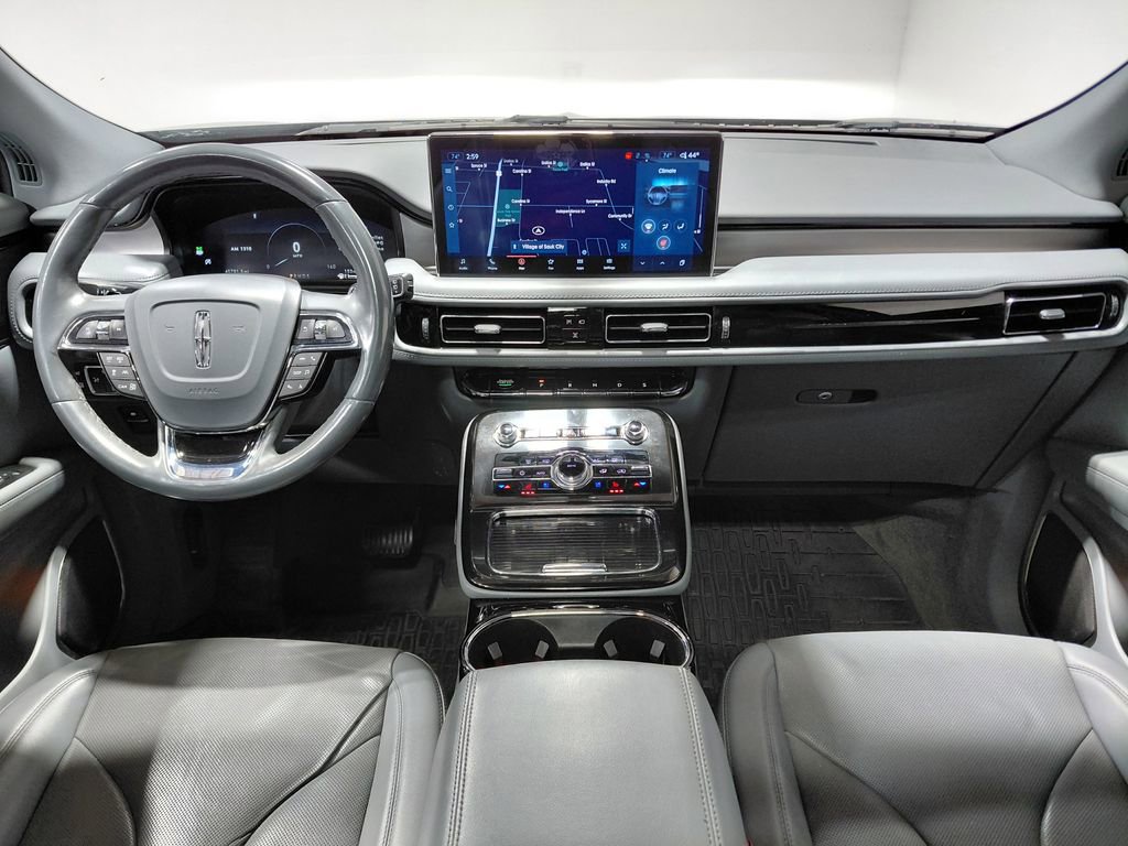 Used 2022 Lincoln Nautilus Reserve w/ Equipment Group 201A AWD/4WD image 3