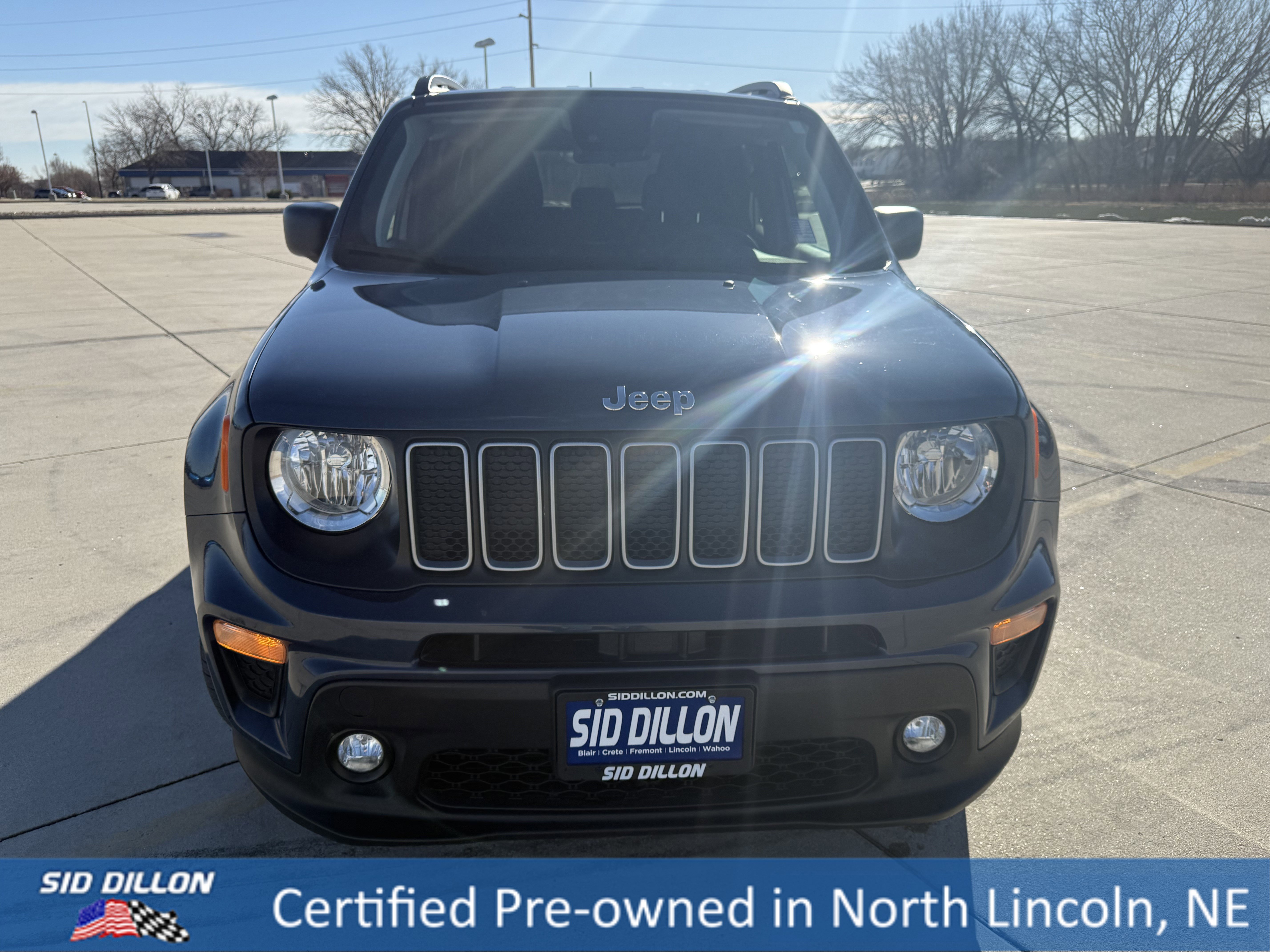 Used 2022 Jeep Renegade Latitude image 3