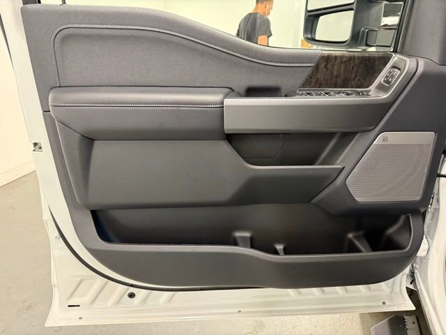 New 2026 Ford F350 Lariat w/ Black Appearance Package AWD/4WD image 13