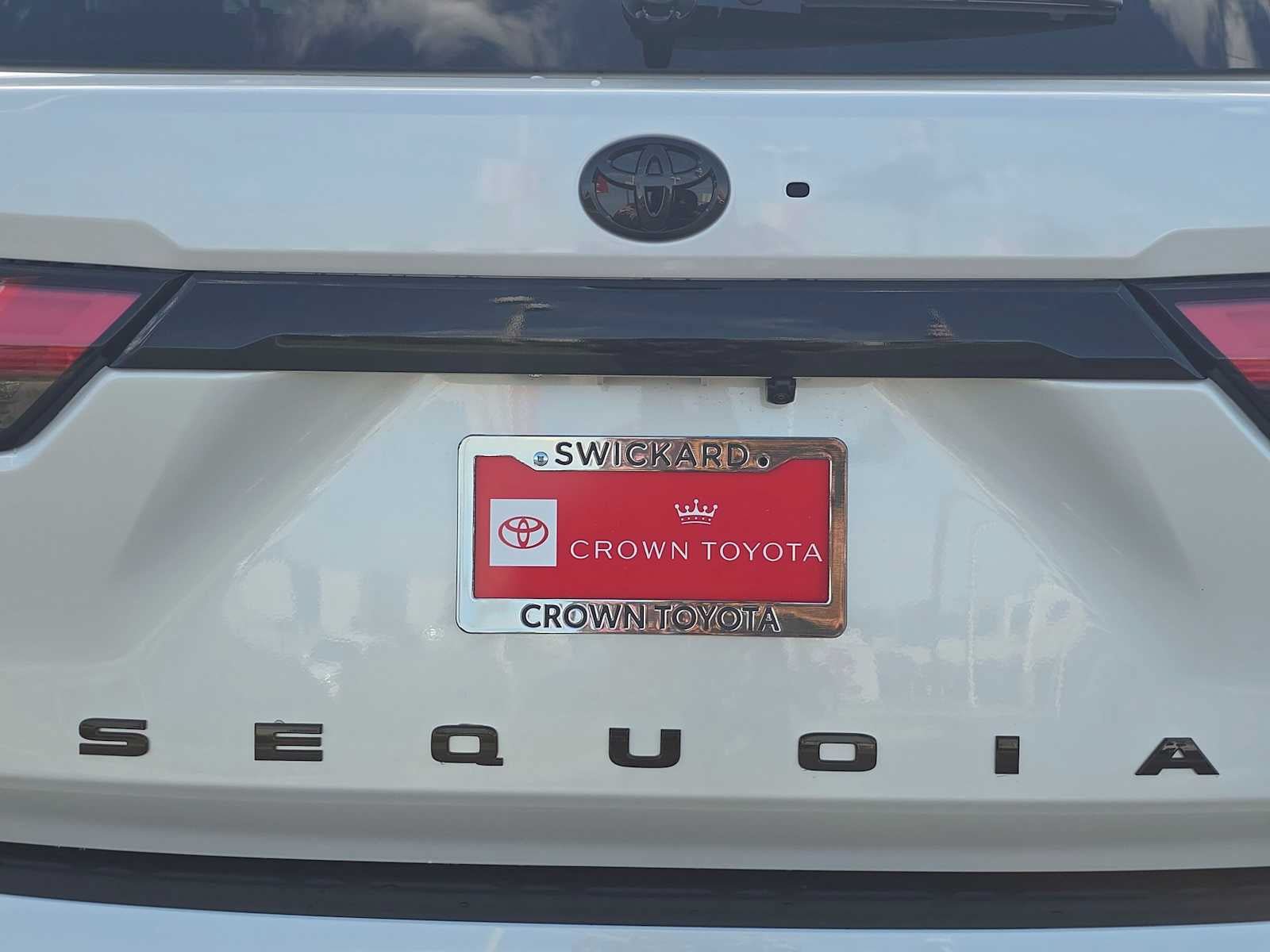 New 2026 Toyota Sequoia Platinum AWD/4WD image 14