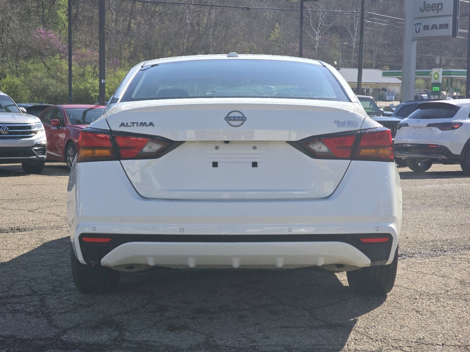 Used 2025 Nissan Altima 2.5 SV image 12