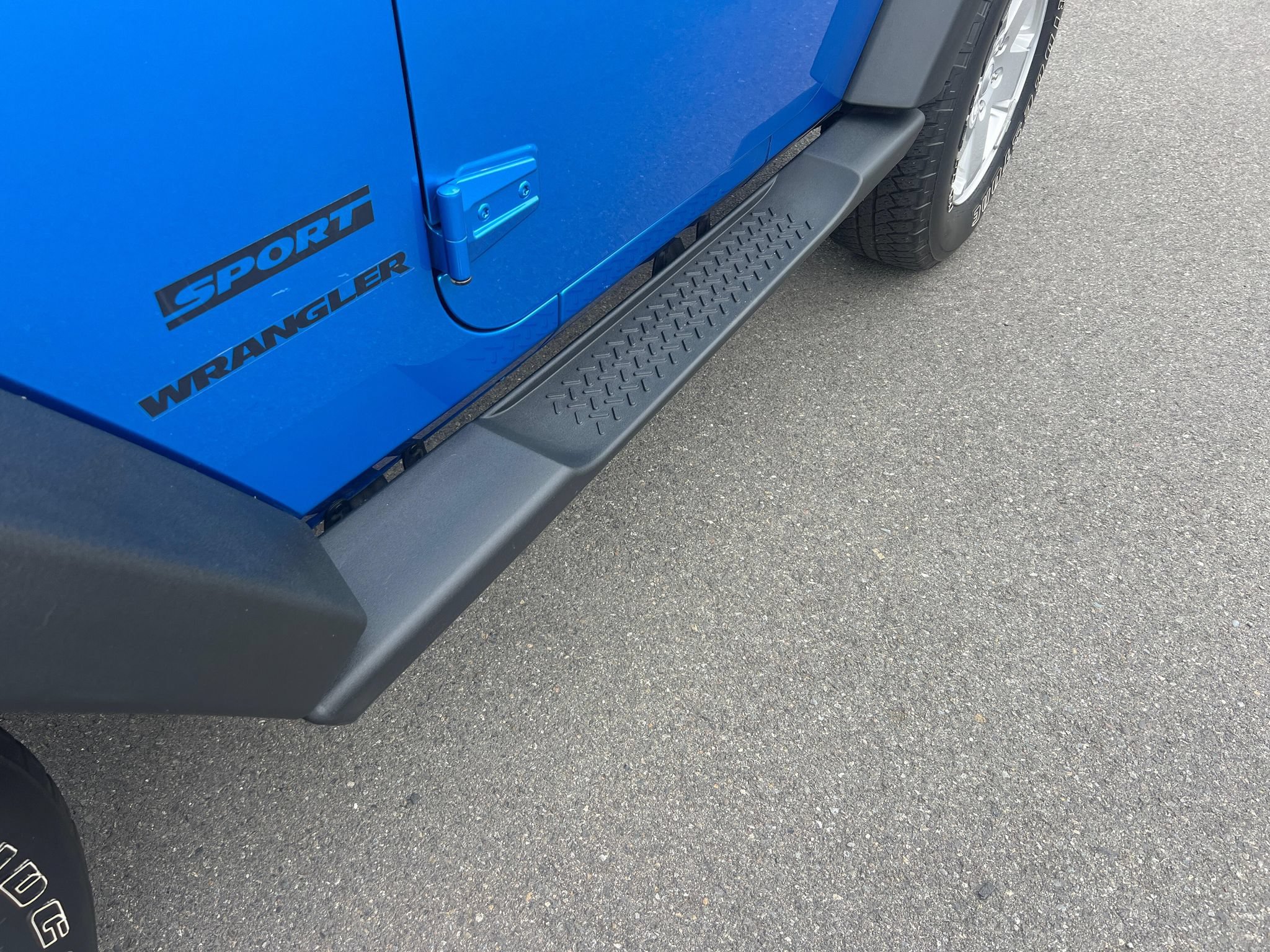 Used 2014 Jeep Wrangler Sport AWD/4WD image 9