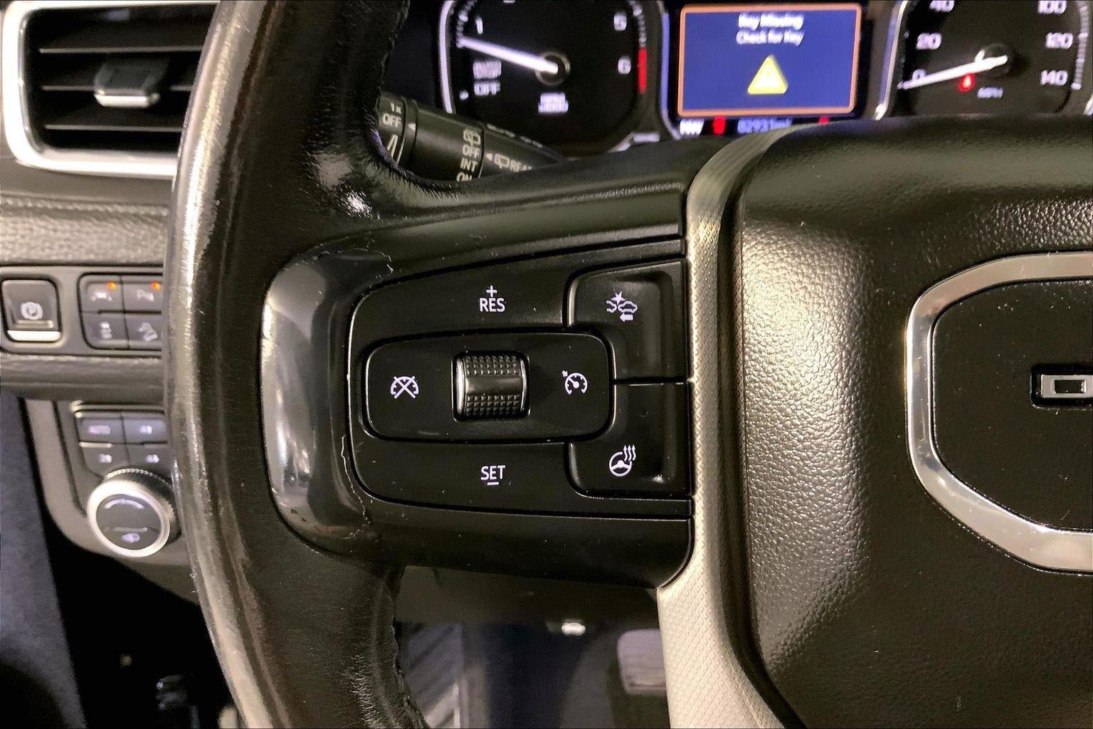 Used 2021 GMC Yukon Denali w/ Denali Premium Package AWD/4WD image 18