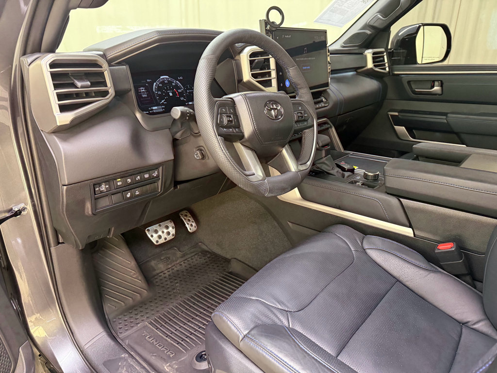 Used 2026 Toyota Tundra Platinum w/ TRD Off-Road Package AWD/4WD image 30