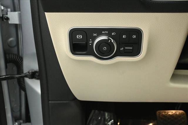 Certified 2026 Mercedes-Benz GLB 250 4MATIC image 10
