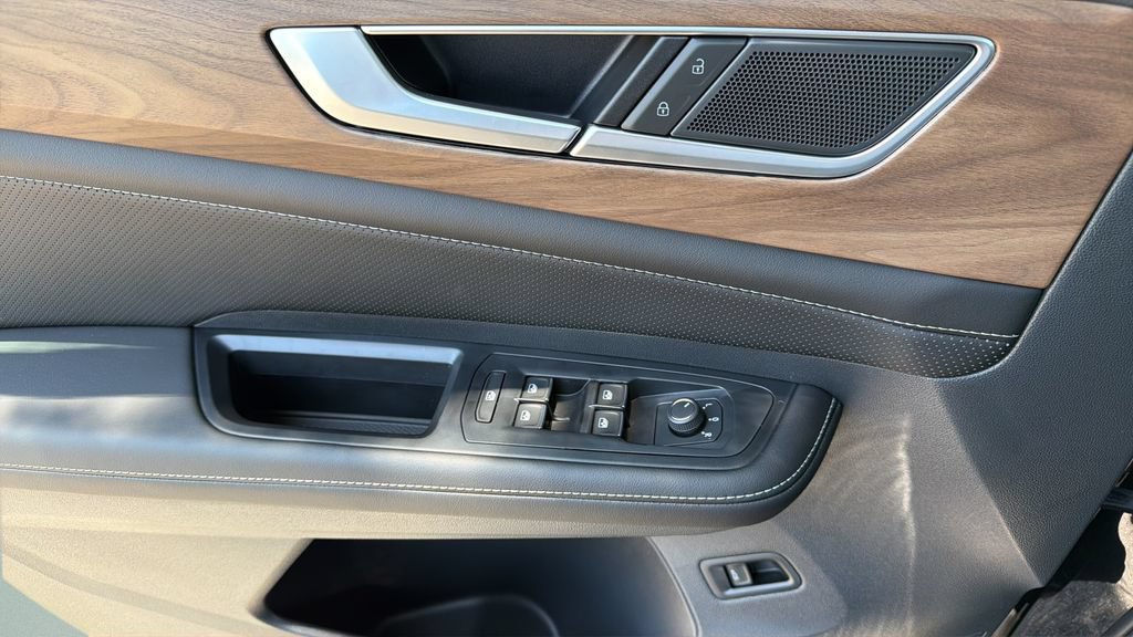 New 2026 Volkswagen Atlas SE FWD image 20