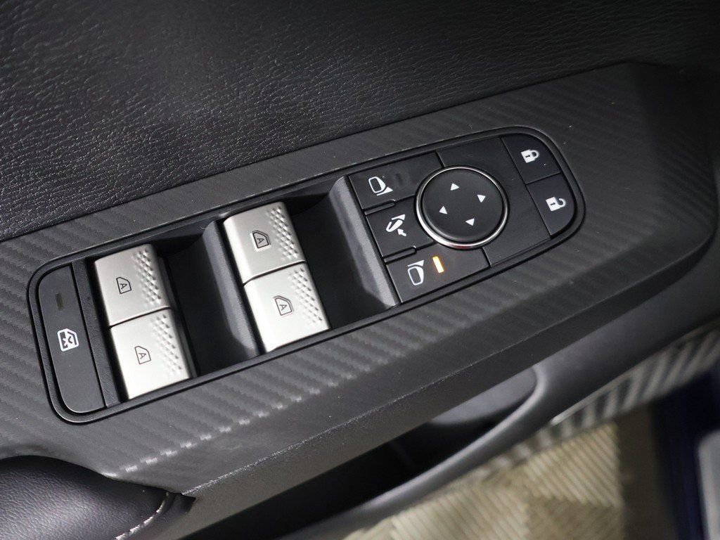 New 2026 Mitsubishi Outlander SE image 40