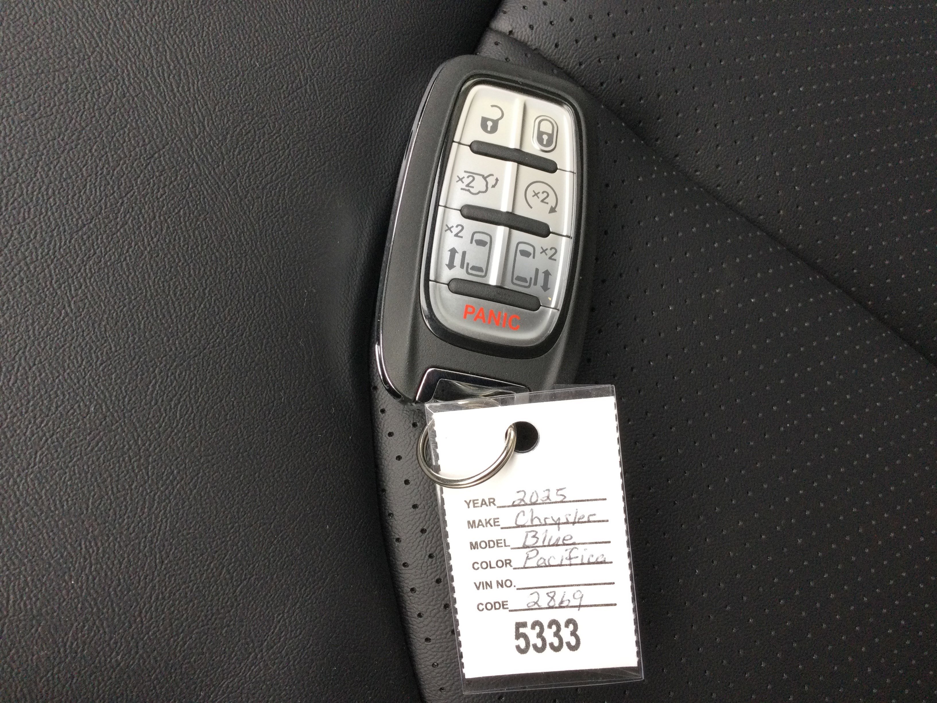 New 2025 Chrysler Pacifica Select image 20