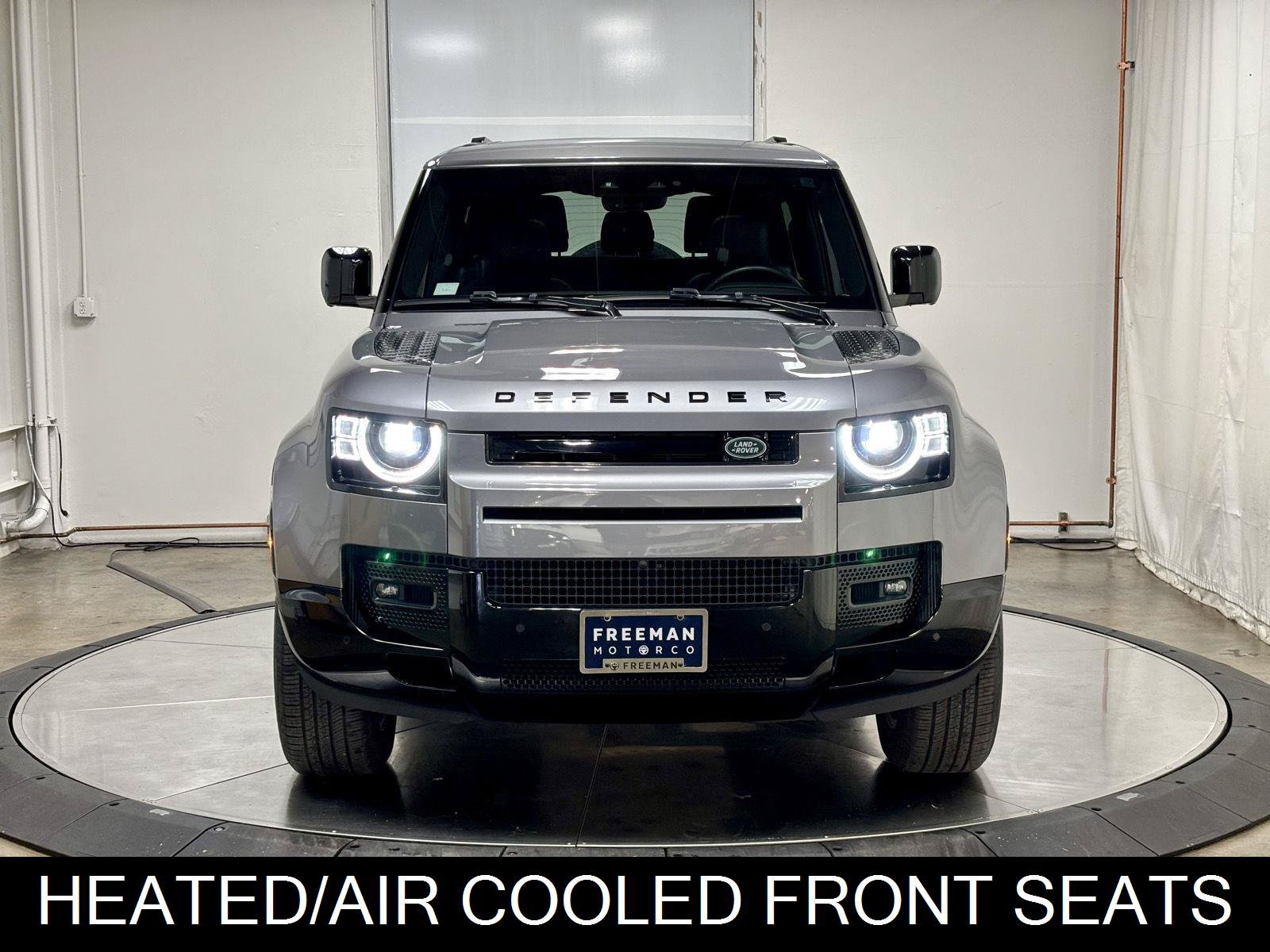 Used 2024 Land Rover Defender 90 X-Dynamic SE AWD/4WD image 3