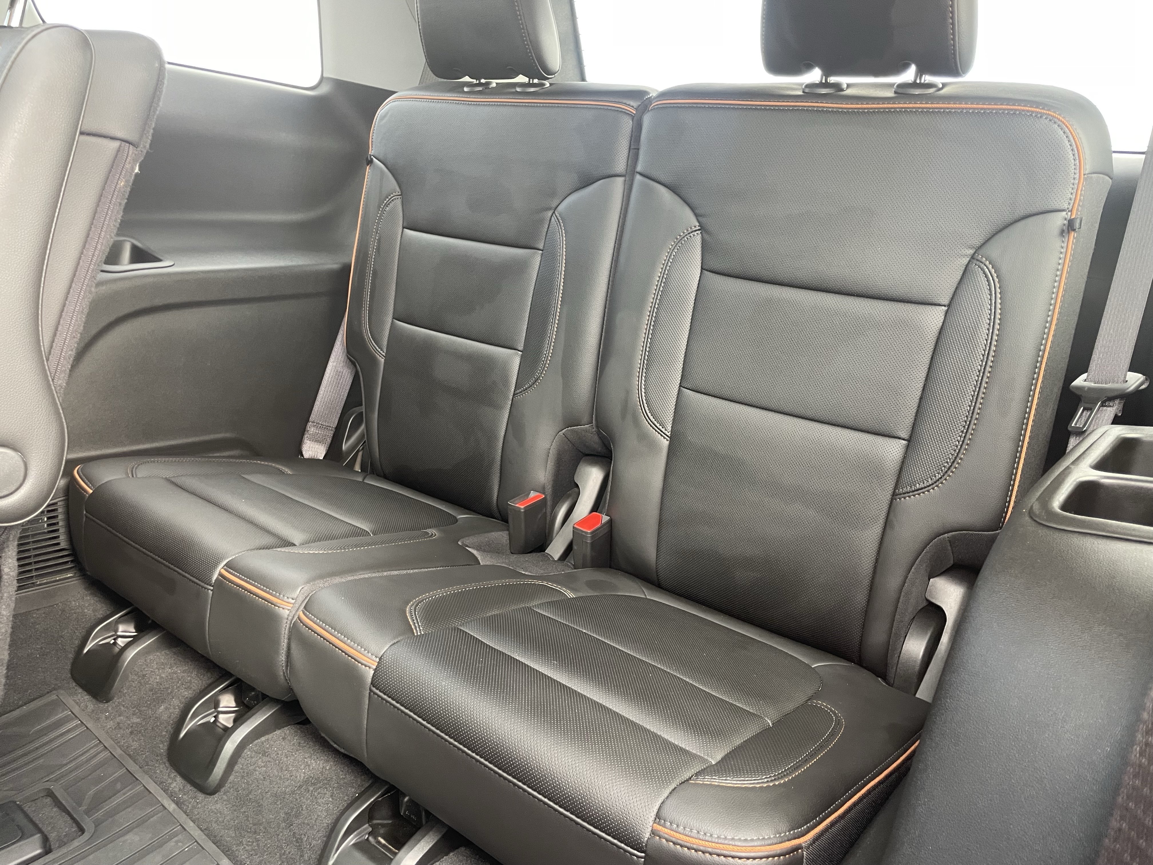 Used 2023 GMC Acadia AT4 w/ Preferred Package AWD/4WD image 14