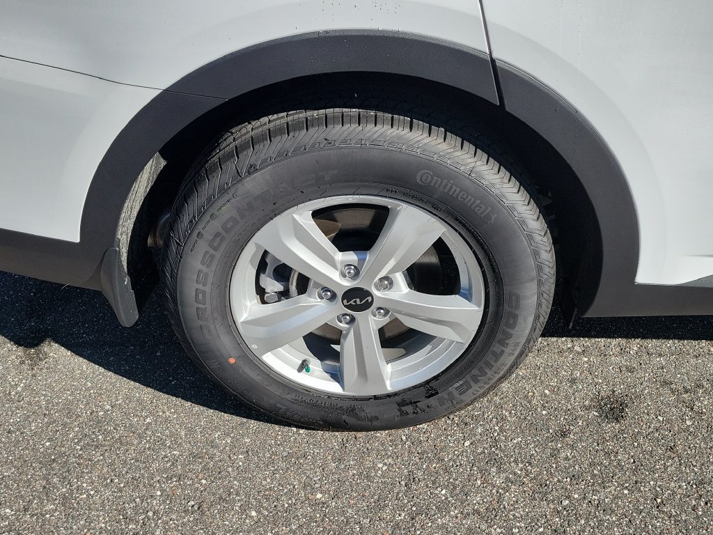 New 2026 Kia Sorento LX FWD image 35